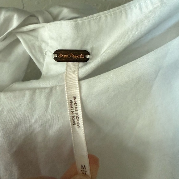 Free People|So obviously yours top, in crisp white•••Bell sleeves,bow details - Picture 12 of 16